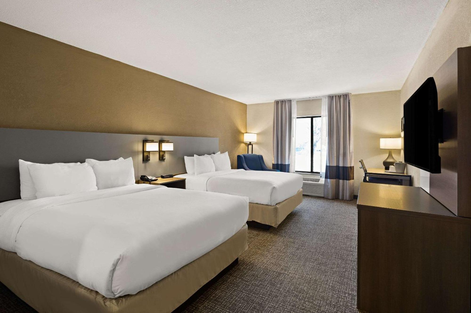 Comfort Inn Huntington Near University Dış mekan fotoğraf