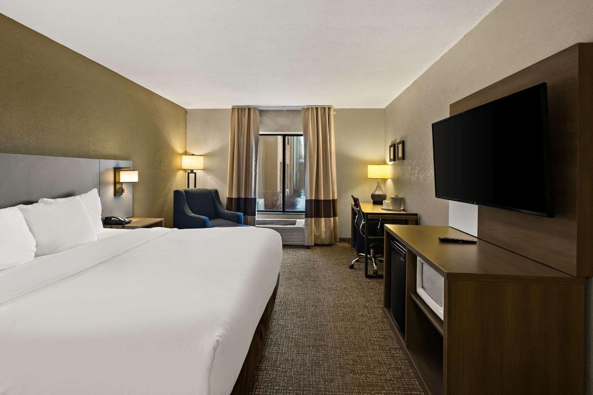 Comfort Inn Huntington Near University Dış mekan fotoğraf