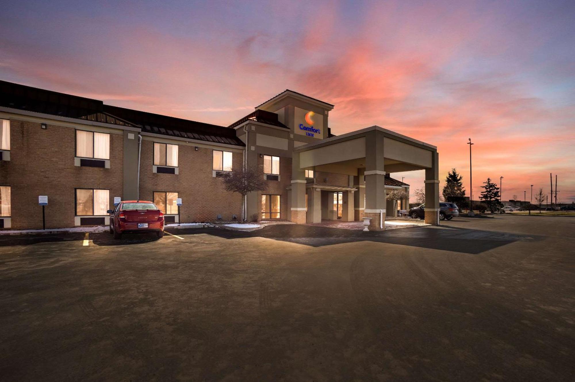 Comfort Inn Huntington Near University Dış mekan fotoğraf