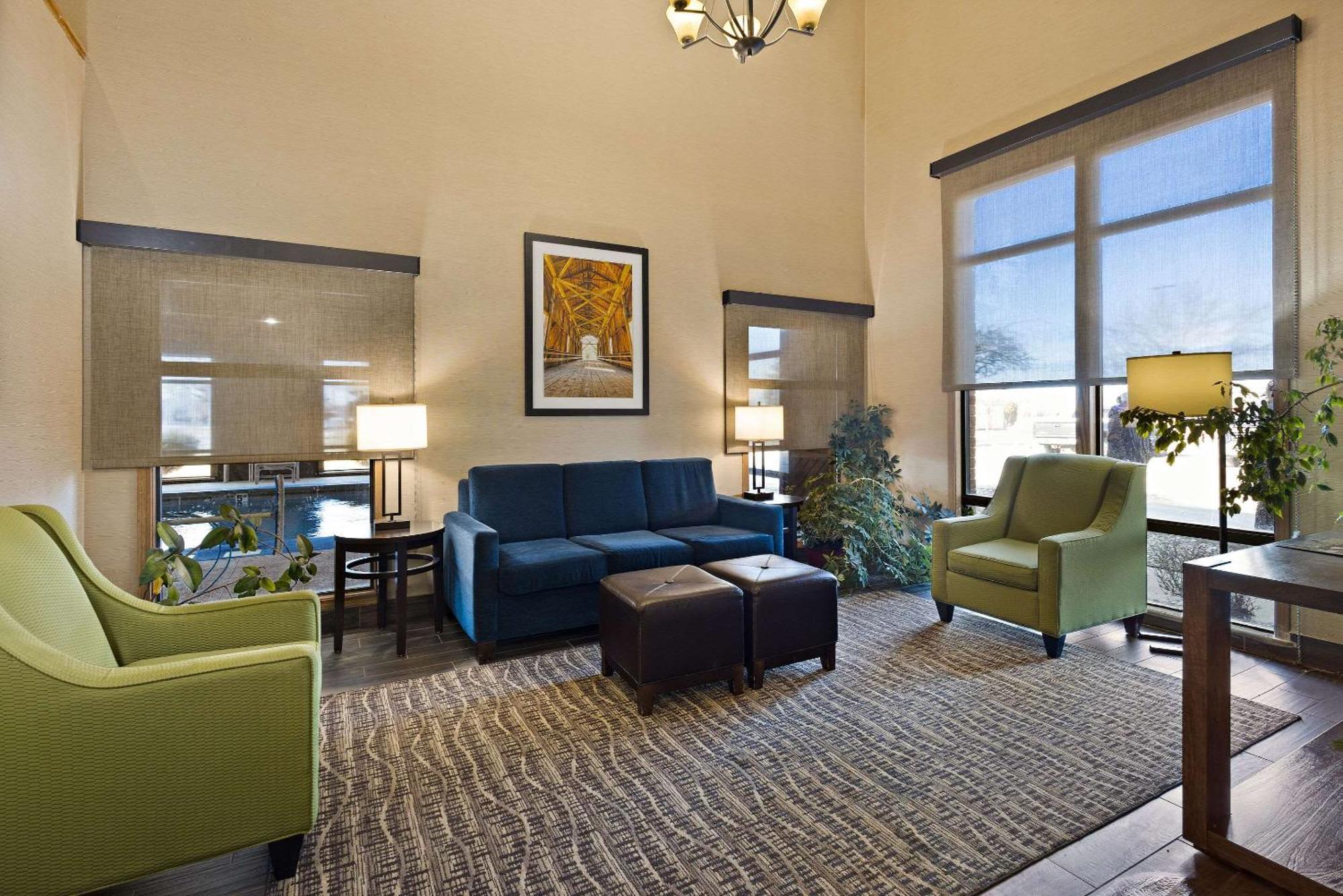 Comfort Inn Huntington Near University Dış mekan fotoğraf
